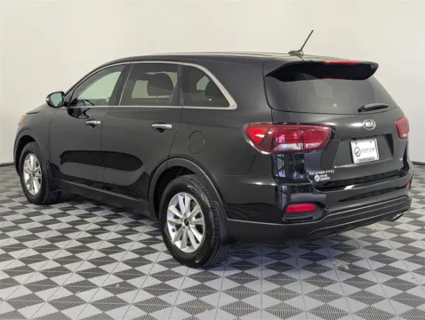 More photos of 2020 Kia Sorento L at Step One Kia Fort Walton Beach, FL