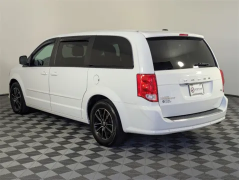 More photos of 2015 Dodge Grand Caravan R/T at Step One Kia Fort Walton Beach, FL