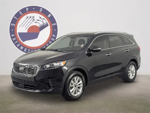 Photos of 2020 Kia Sorento LX for sale in Fort Walton Beach, FL at Step One Kia Fort Walton Beach