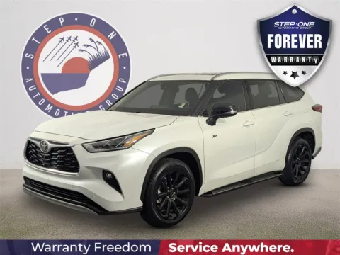 White 2022 Toyota Highlander Platinum for sale in Fort Walton Beach, FL