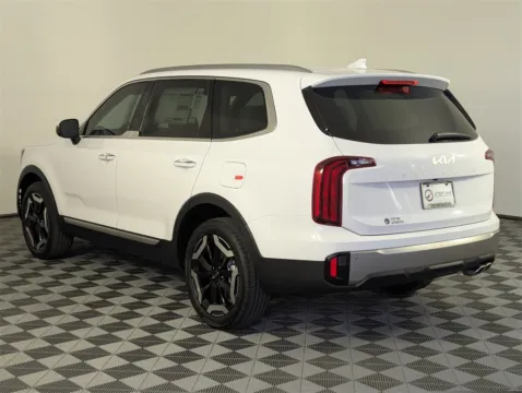 More photos of 2025 Kia Telluride S at Step One Kia Fort Walton Beach, FL