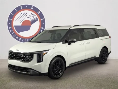 Photos of 2026 Kia Carnival SX for sale in Fort Walton Beach, FL at Step One Kia Fort Walton Beach