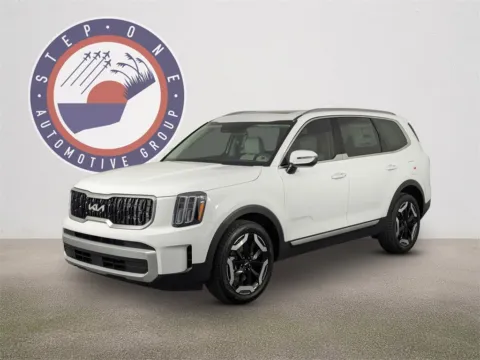 Photos of 2025 Kia Telluride EX for sale in Fort Walton Beach, FL at Step One Kia Fort Walton Beach