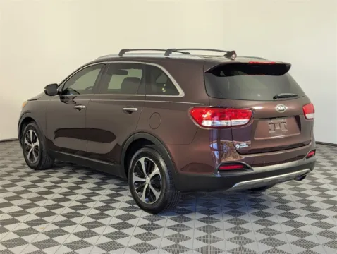 More photos of 2016 Kia Sorento EX at Step One Kia Fort Walton Beach, FL