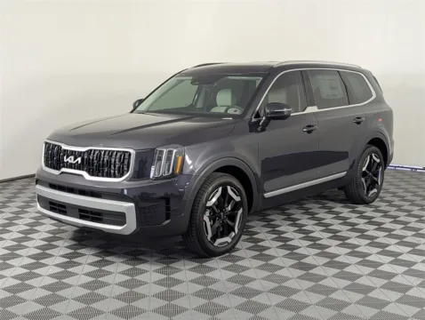 Photos of 2025 Kia Telluride EX for sale in Fort Walton Beach, FL at Step One Kia Fort Walton Beach