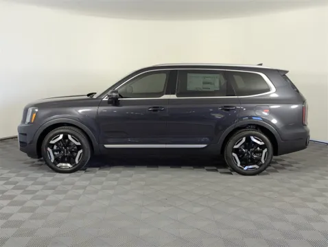 More photos of 2025 Kia Telluride EX at Step One Kia Fort Walton Beach, FL