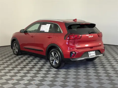 More photos of 2022 Kia Niro LXS at Step One Kia Fort Walton Beach, FL