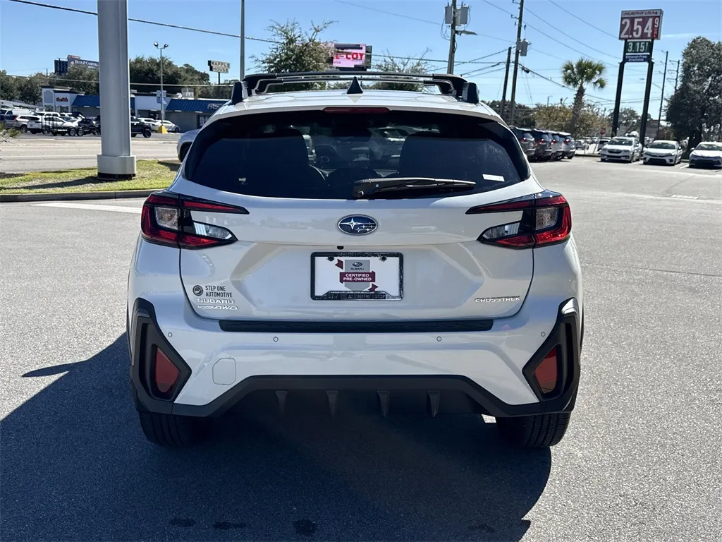2025 Subaru Crosstrek Limited photo 2