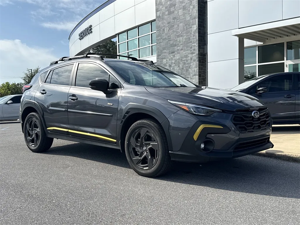 2025 Subaru Crosstrek Sport photo 3