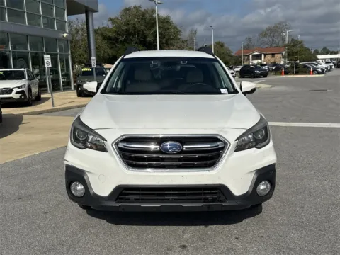 More photos of 2018 Subaru Outback 2.5i Premium at Step One Subaru Fort Walton Beach, FL
