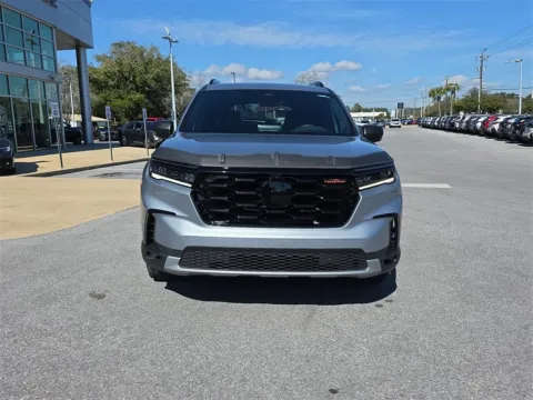 More photos of 2025 Honda Pilot TrailSport at Step One Subaru Fort Walton Beach, FL