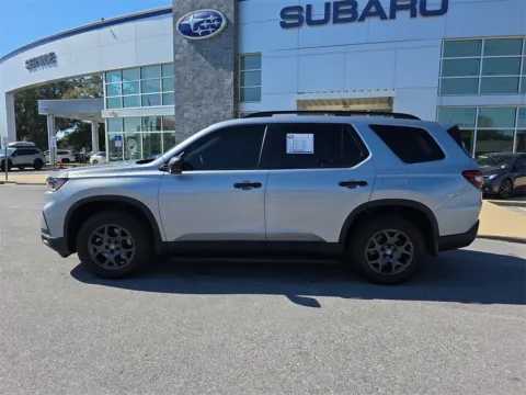 More photos of 2025 Honda Pilot TrailSport at Step One Subaru Fort Walton Beach, FL