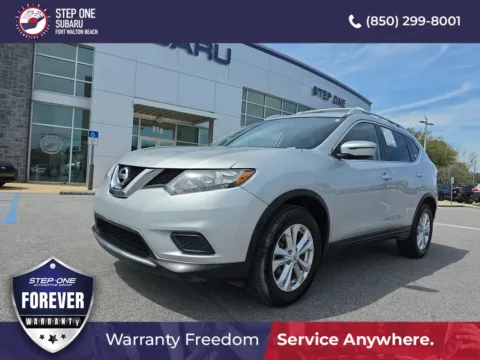 Silver 2016 Nissan Rogue SV for sale in Fort Walton Beach, FL