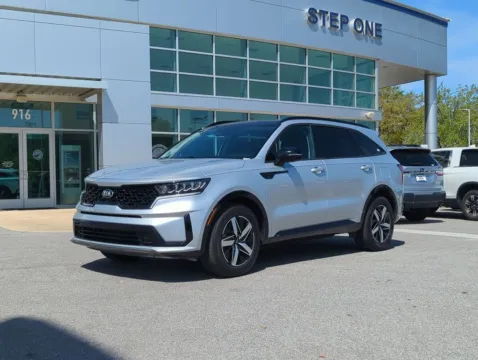 Photos of 2021 Kia Sorento S for sale in Fort Walton Beach, FL at Step One Subaru Fort Walton Beach