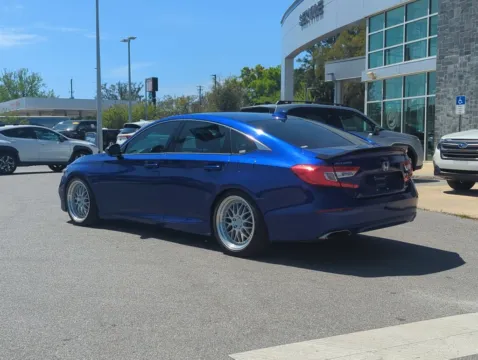 More photos of 2020 Honda Accord Sport at Step One Subaru Fort Walton Beach, FL
