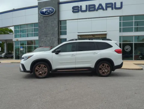 More photos of 2025 Subaru Ascent Limited Bronze Edition at Step One Subaru Fort Walton Beach, FL