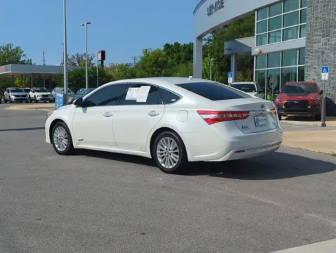 More photos of 2015 Toyota Avalon Hybrid XLE Touring at Step One Subaru Fort Walton Beach, FL