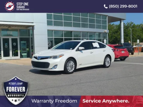 White 2015 Toyota Avalon Hybrid XLE Touring for sale in Fort Walton Beach, FL