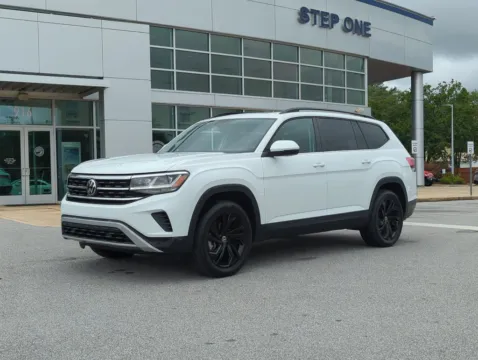 Photos of 2022 Volkswagen Atlas 2.0T SE w/Technology for sale in Fort Walton Beach, FL at Step One Subaru Fort Walton Beach