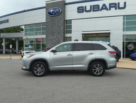 More photos of 2018 Toyota Highlander XLE at Step One Subaru Fort Walton Beach, FL