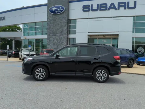 More photos of 2023 Subaru Forester Premium at Step One Subaru Fort Walton Beach, FL