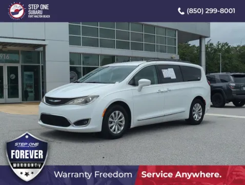 White 2017 Chrysler Pacifica Touring L for sale in Fort Walton Beach, FL