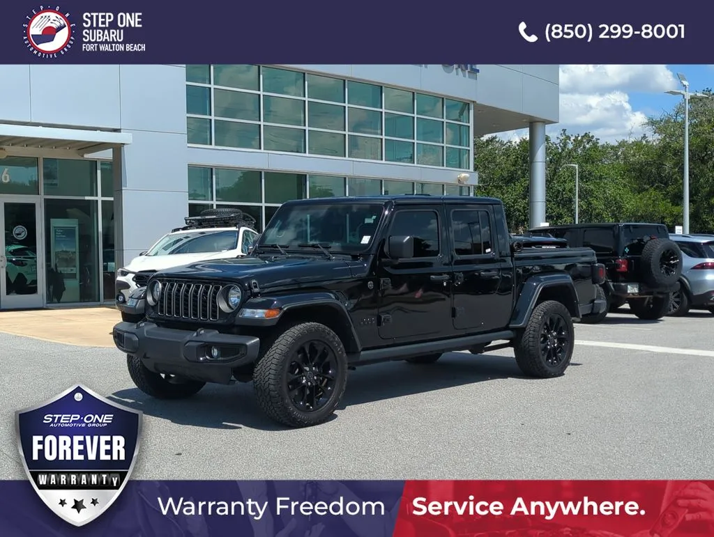 Black 2025 Jeep Gladiator Nighthawk for sale in Fort Walton Beach, FL