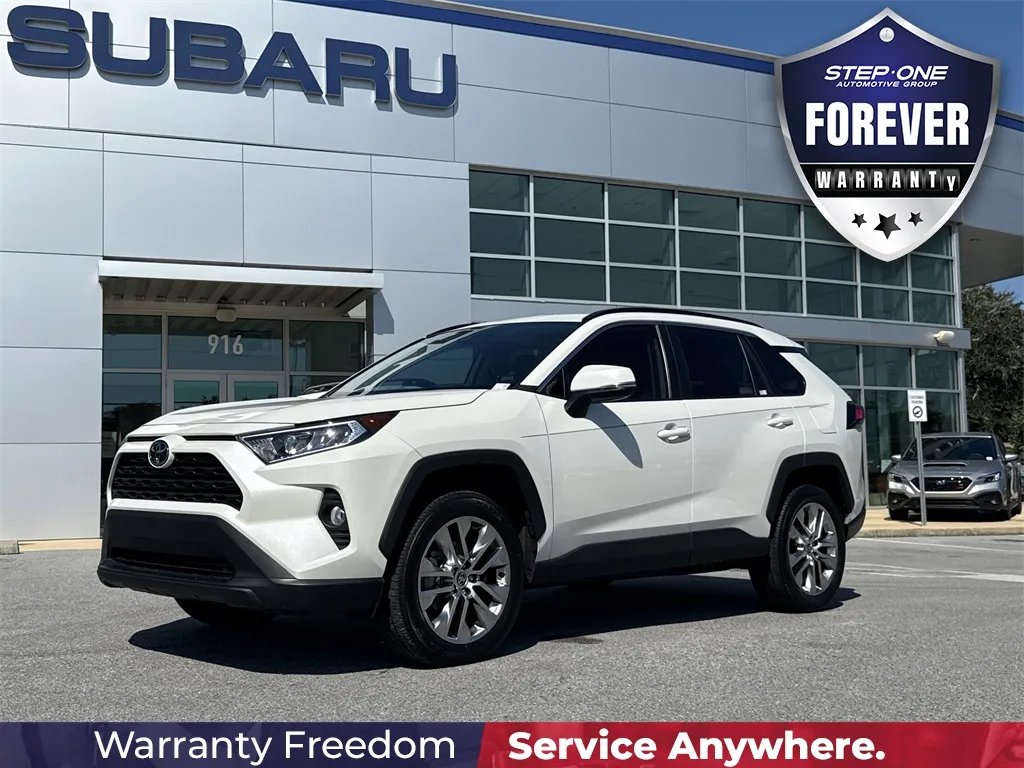 White 2021 Toyota RAV4 XLE Premium for sale in Fort Walton Beach, FL