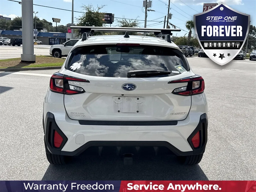 2024 Subaru Crosstrek Premium photo 3