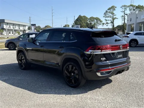 More photos of 2026 Volkswagen Atlas Cross Sport 2.0T SE w/Technology at Step One Volkswagen Fort Walton Beach, FL