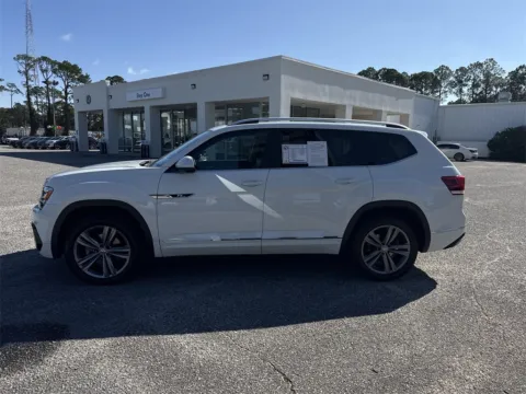 More photos of 2019 Volkswagen Atlas 3.6L V6 SE at Step One Volkswagen Fort Walton Beach, FL