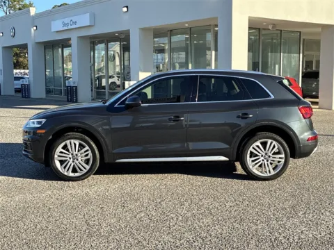 More photos of 2020 Audi Q5 45 Premium Plus at Step One Volkswagen Fort Walton Beach, FL