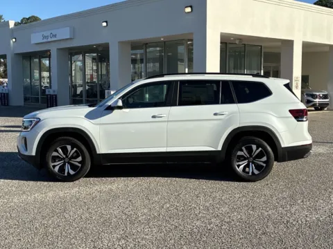 More photos of 2026 Volkswagen Atlas 2.0T SE at Step One Volkswagen Fort Walton Beach, FL