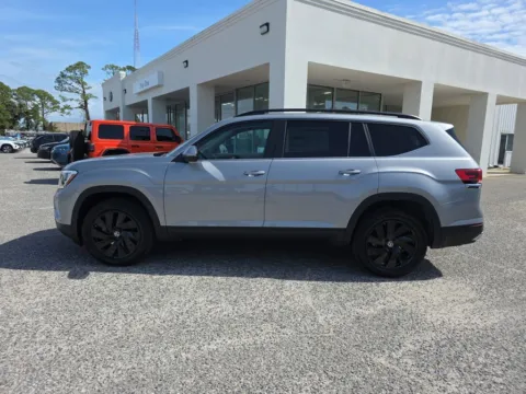 More photos of 2026 Volkswagen Atlas 2.0T SE w/Technology at Step One Volkswagen Fort Walton Beach, FL
