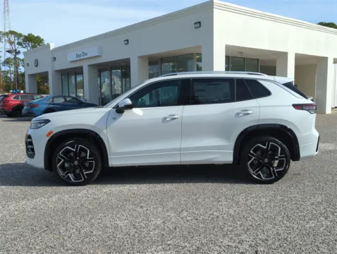 More photos of 2026 Volkswagen Tiguan 2.0T SEL R-Line Turbo at Step One Volkswagen Fort Walton Beach, FL