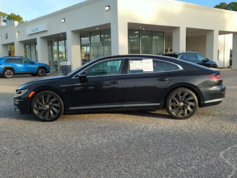 More photos of 2019 Volkswagen Arteon 2.0T SEL R-Line at Step One Volkswagen Fort Walton Beach, FL
