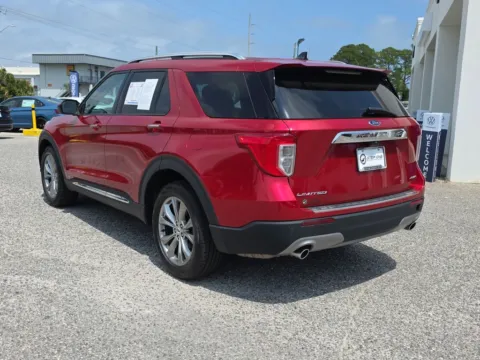 More photos of 2023 Ford Explorer Limited at Step One Volkswagen Fort Walton Beach, FL