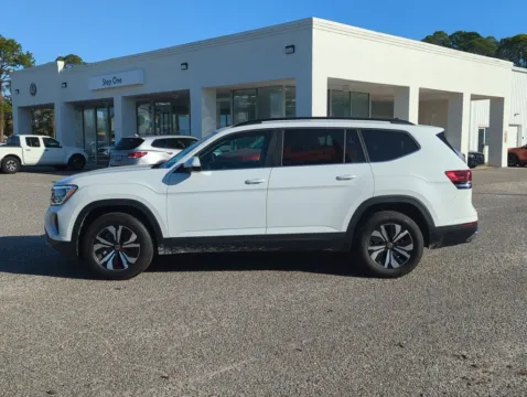 More photos of 2025 Volkswagen Atlas 2.0T SE at Step One Volkswagen Fort Walton Beach, FL