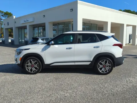 More photos of 2023 Kia Seltos SX at Step One Volkswagen Fort Walton Beach, FL