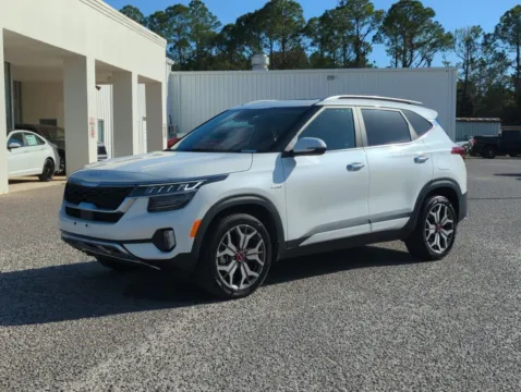 Photos of 2023 Kia Seltos SX for sale in Fort Walton Beach, FL at Step One Volkswagen Fort Walton Beach