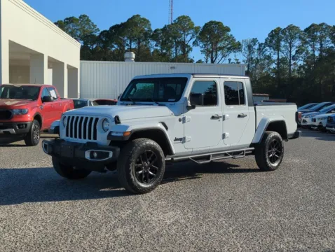 Photos of 2023 Jeep Gladiator Sport for sale in Fort Walton Beach, FL at Step One Volkswagen Fort Walton Beach