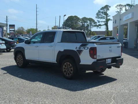 More photos of 2022 Honda Ridgeline RTL-E at Step One Volkswagen Fort Walton Beach, FL