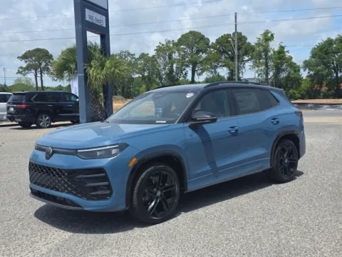 Photos of 2026 Volkswagen Tiguan 2.0T SE R-Line Black for sale in Fort Walton Beach, FL at Step One Volkswagen Fort Walton Beach