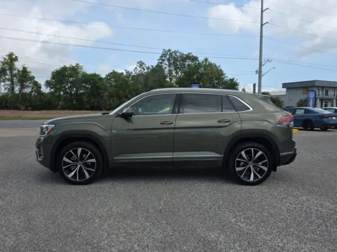 More photos of 2026 Volkswagen Atlas Cross Sport 2.0T SEL Premium R-Line at Step One Volkswagen Fort Walton Beach, FL