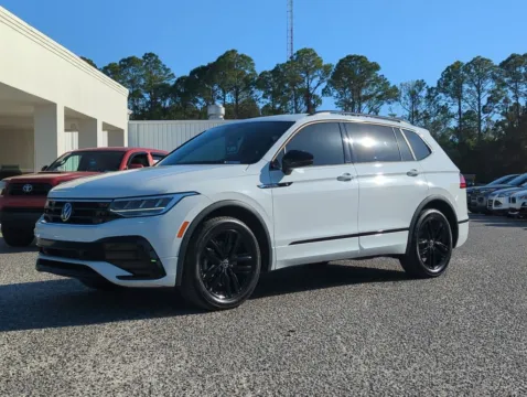 Photos of 2022 Volkswagen Tiguan 2.0T SE R-Line Black for sale in Fort Walton Beach, FL at Step One Volkswagen Fort Walton Beach