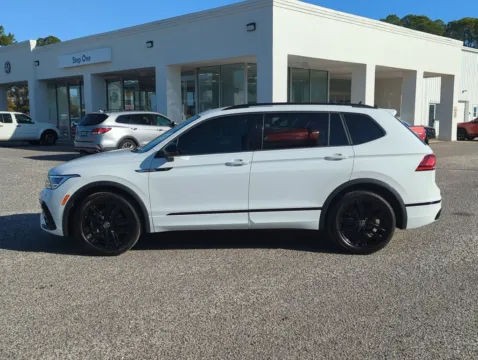 More photos of 2022 Volkswagen Tiguan 2.0T SE R-Line Black at Step One Volkswagen Fort Walton Beach, FL