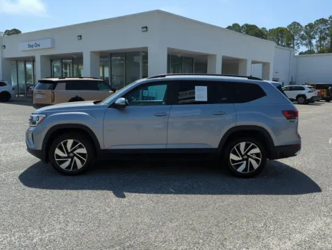 More photos of 2024 Volkswagen Atlas 2.0T SE w/Technology at Step One Volkswagen Fort Walton Beach, FL