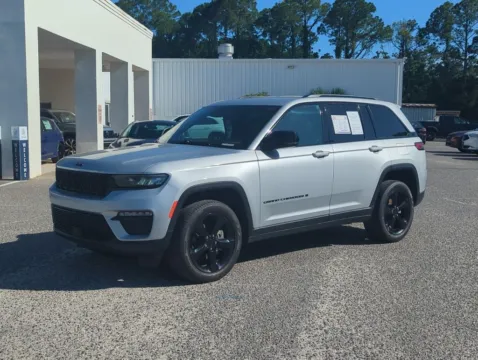 Photos of 2024 Jeep Grand Cherokee Limited for sale in Fort Walton Beach, FL at Step One Volkswagen Fort Walton Beach