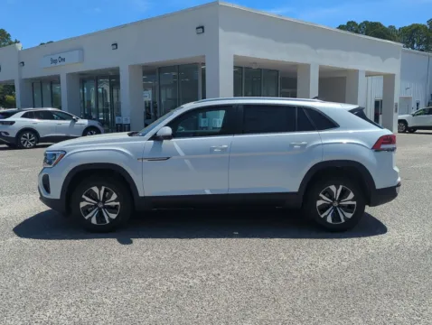 More photos of 2026 Volkswagen Atlas Cross Sport 2.0T SE at Step One Volkswagen Fort Walton Beach, FL