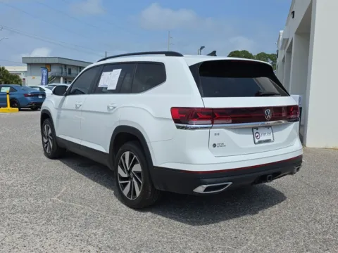 More photos of 2024 Volkswagen Atlas 2.0T SE w/Technology at Step One Volkswagen Fort Walton Beach, FL